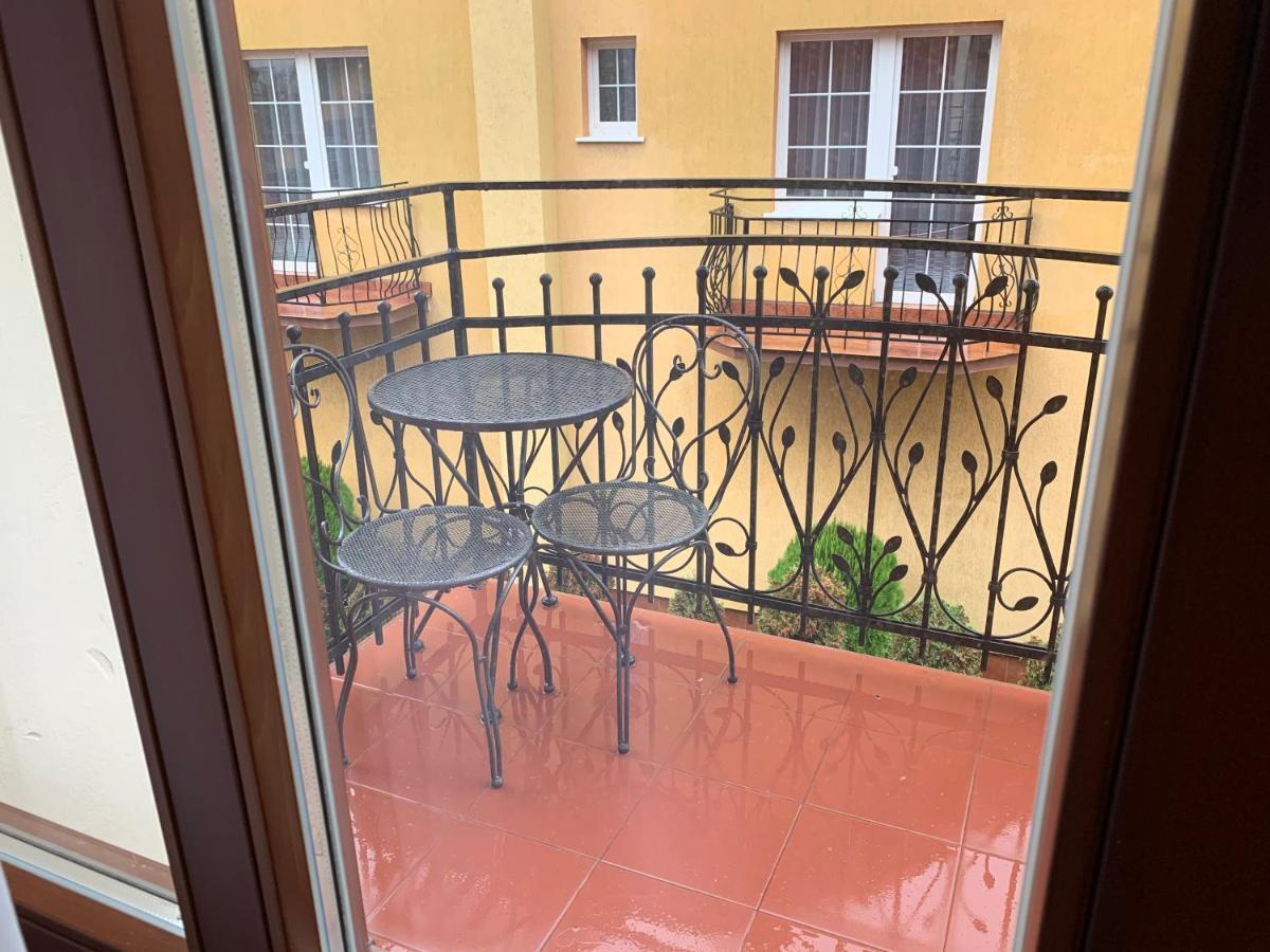 Apartamenty Classic Rewal Buitenkant foto