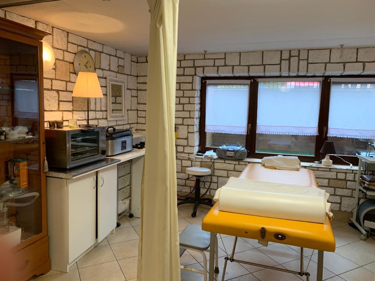Apartamenty Classic Rewal Buitenkant foto